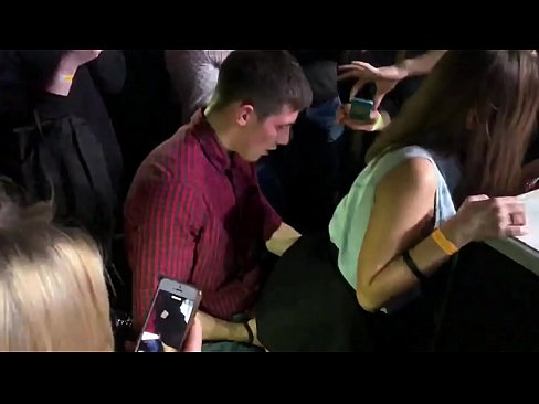 ❤️ Īsts sekss krievu naktsklubā. 18 gadus veca krievu meitene anālajā atverē un vagīnā, kas drāzta naktsklubā ️ Seks video pie mums lv.thebestfetishsites.ru ❌